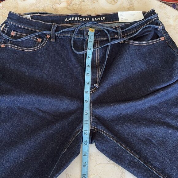 NWT American Eagle Stretch Barrel Jeans in True Rinse Size 14 - Picture 11 of 14